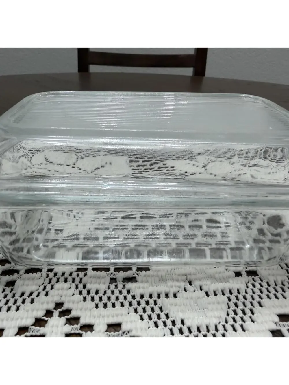 This is a vintage Arcoroc France clear glass refrigerator dish